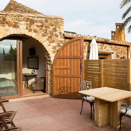 Gasthaus Mas Tomas Vall-Llobrega Exterior foto