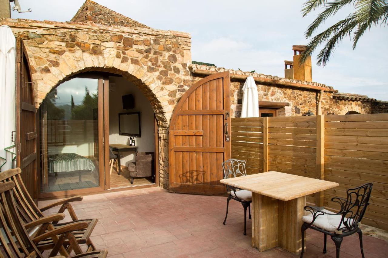 Gasthaus Mas Tomas Vall-Llobrega Exterior foto